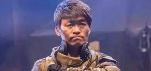 娱乐圈“吃瓜君”和“饺妹”：八卦背后的“情报”与“表情包”交锋