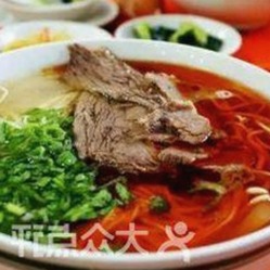 蒋依依:童星光环背后的争议与成长反差