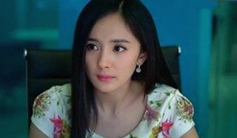 蔡徐坤帅气形象引热议，娱乐圈八卦大揭秘