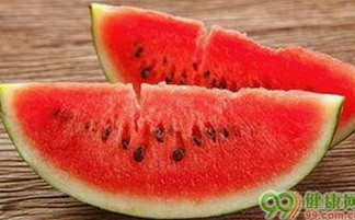 国产肥女现象引发热议：魅力与争议共存的背后