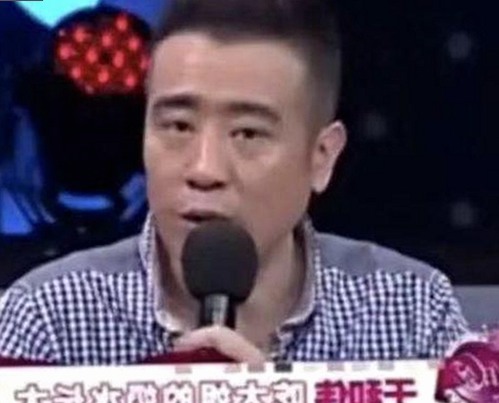 网红重金包场舞蹈室上演极限挑战，现场竟被安保敲门打断？！