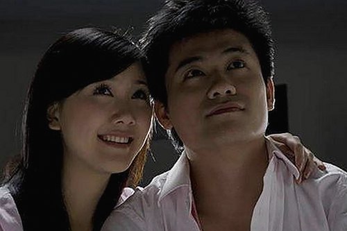 韩裔混血女神Yunadoll身材炸裂，娱乐圈吃瓜群龚俊却神秘断联？