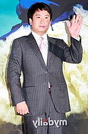 揭秘娱乐圈幕后：吃瓜博主如何捕捉明星真相与变动